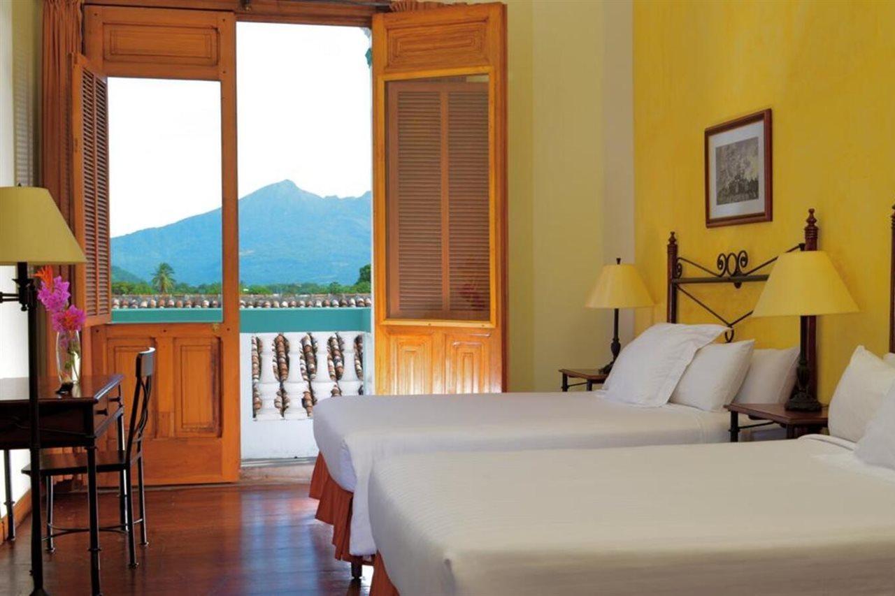 Hotel Dario Granada Luaran gambar