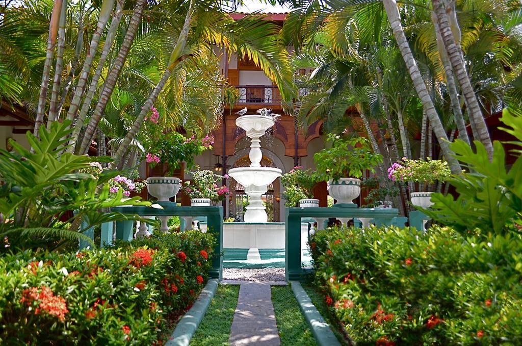 Hotel Dario Granada Luaran gambar