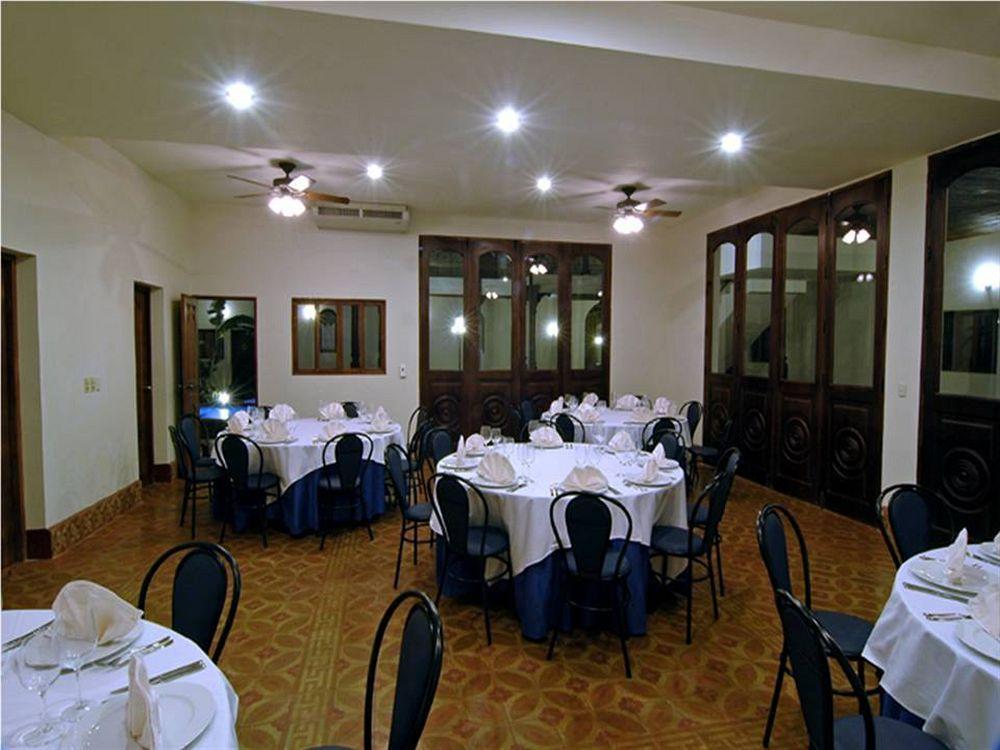 Hotel Dario Granada Luaran gambar