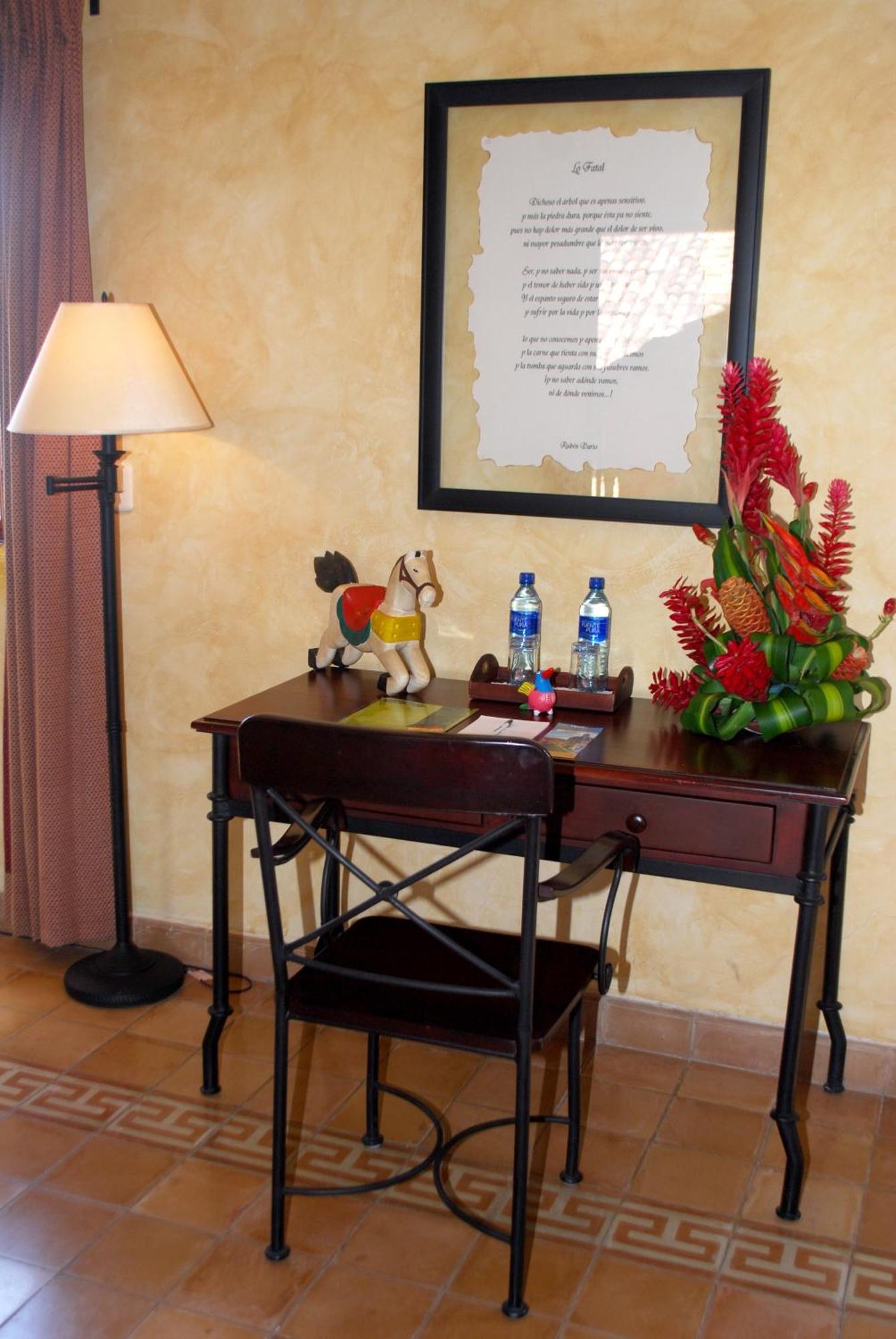 Hotel Dario Granada Luaran gambar