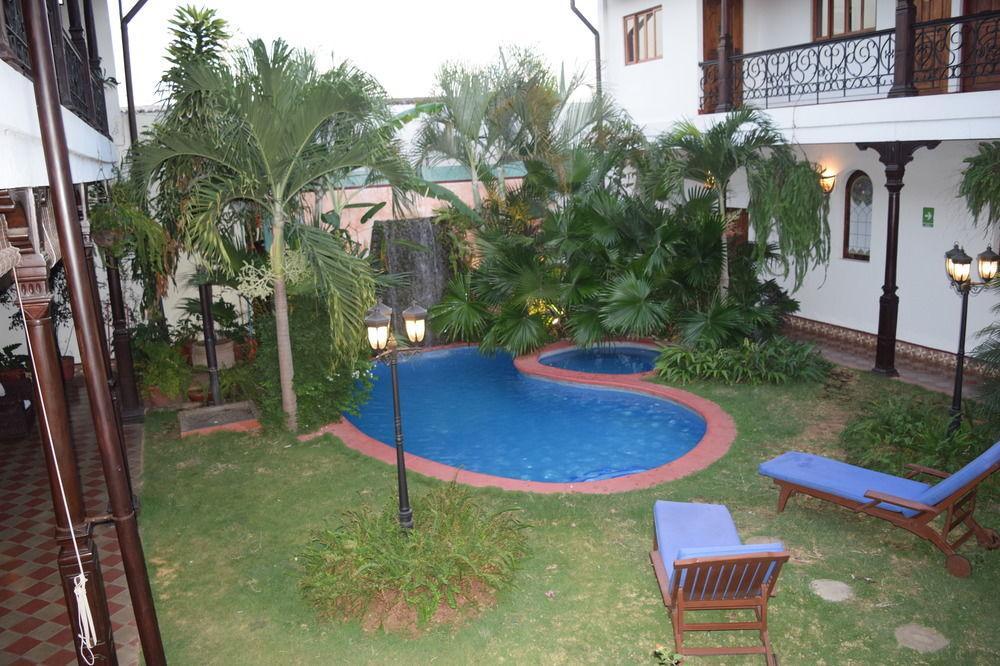 Hotel Dario Granada Luaran gambar