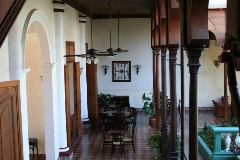Hotel Dario Granada Luaran gambar