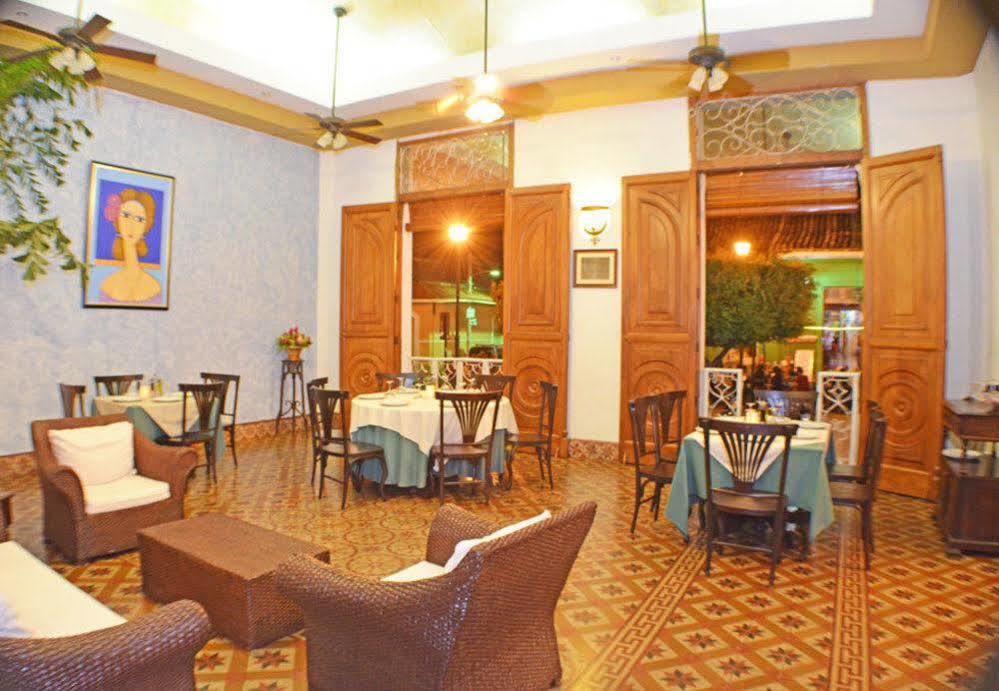Hotel Dario Granada Luaran gambar