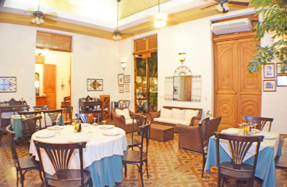 Hotel Dario Granada Luaran gambar