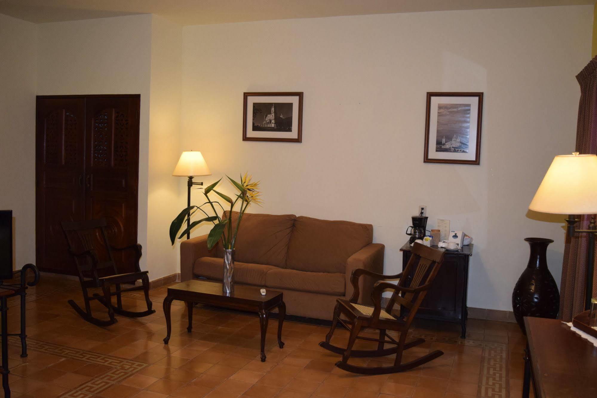 Hotel Dario Granada Luaran gambar