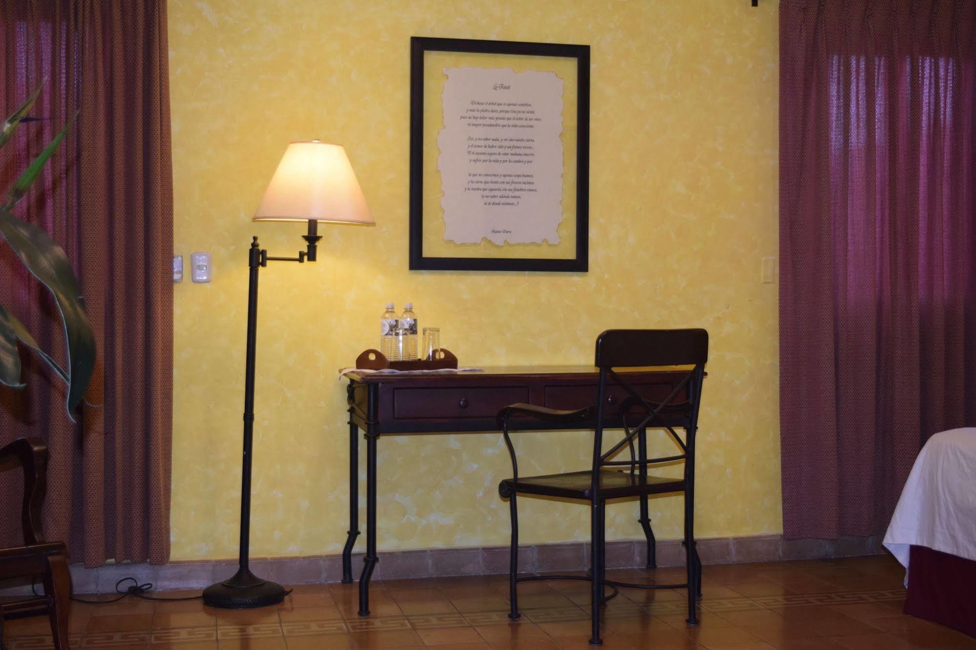 Hotel Dario Granada Luaran gambar