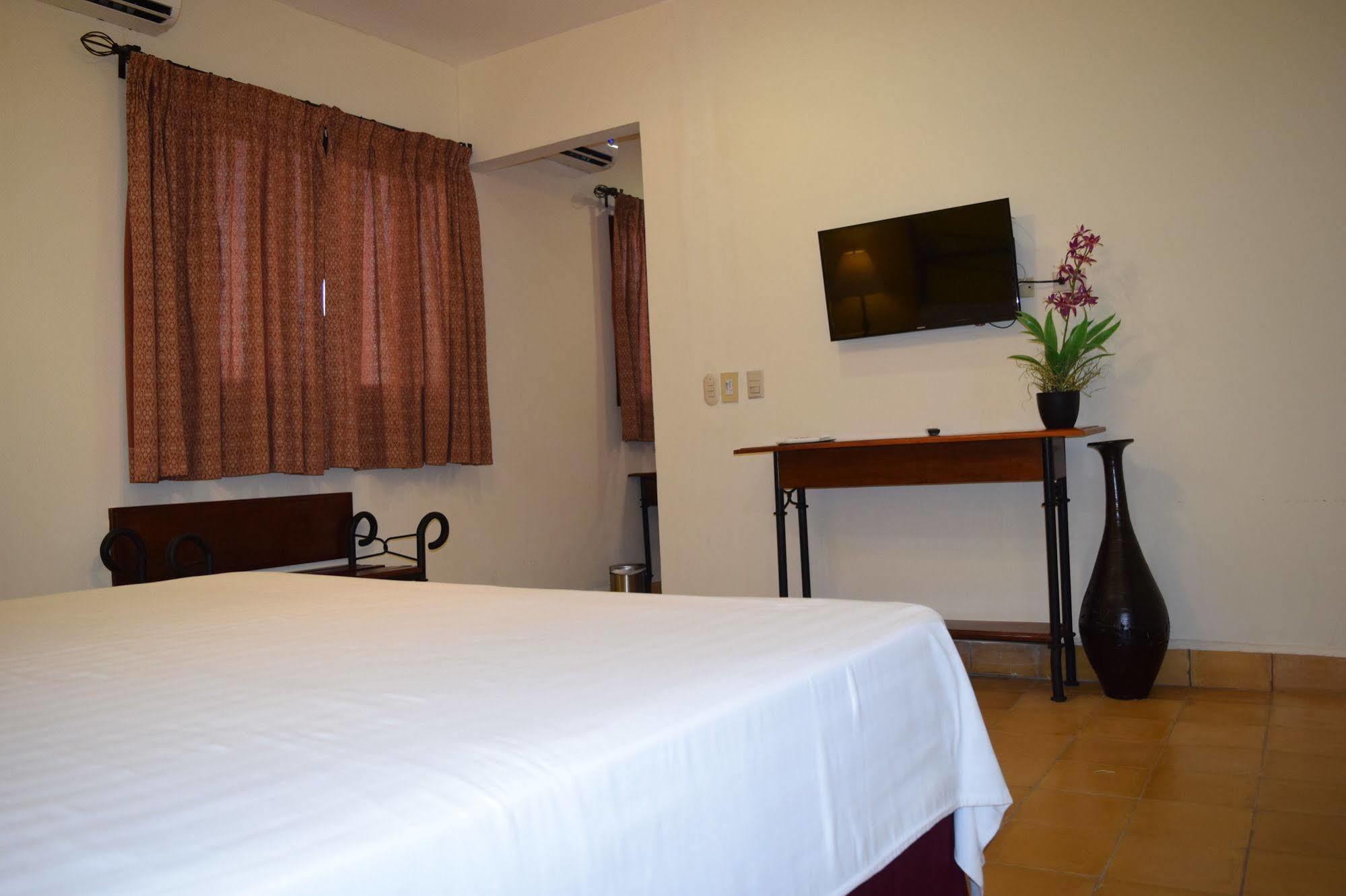 Hotel Dario Granada Luaran gambar